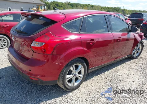 2014 Ford Focus Se z USA, uszkodzony, nr VIN 1FADP3K25EL182464